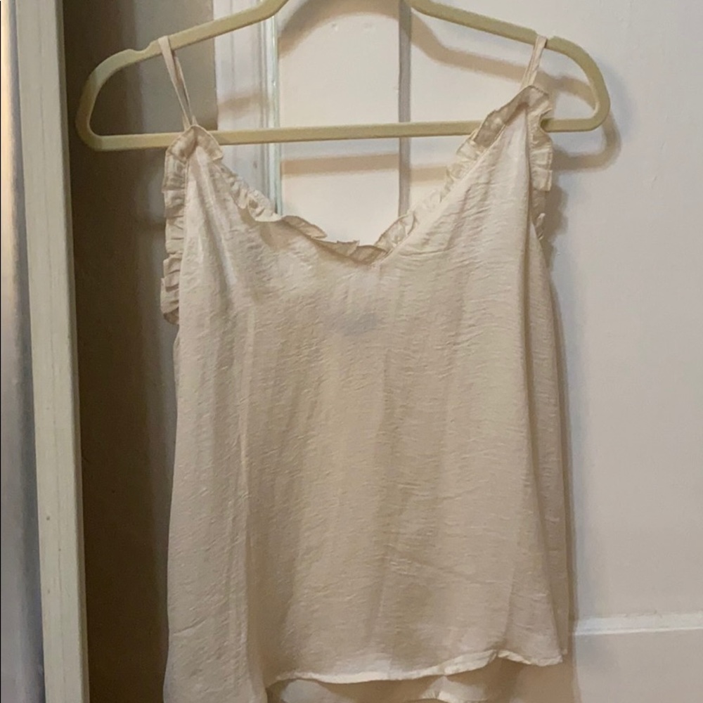 Ruffle tank